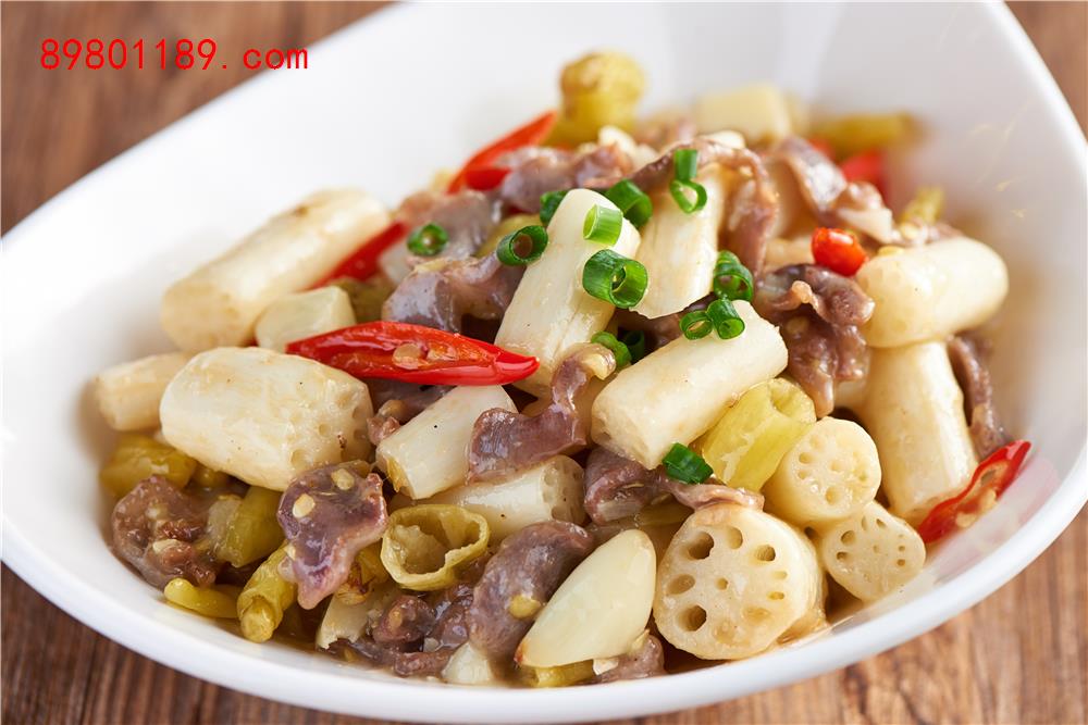 藕带炒鸡杂